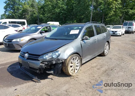 2013 Volkswagen Jetta Sportwagen 2.0L Tdi z USA, uszkodzony, nr VIN 3VWPL7AJ5DM683271
